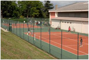 Les terrains de tennis