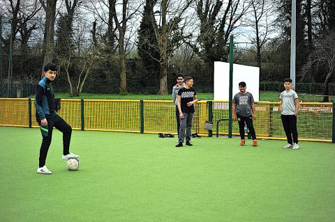 UN NOUVEAU REVÊTEMENT AU CITY STADE