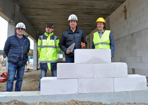 La pose de la première pierre du Lidl